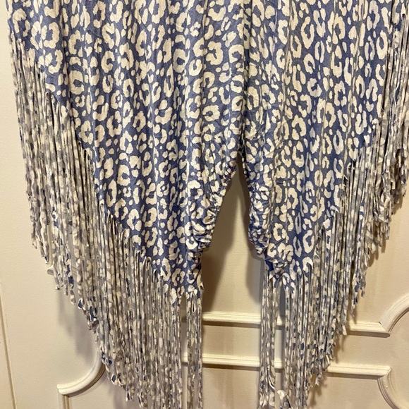 NWOT Bucket List Leopard print fringe top - Picture 2 of 7